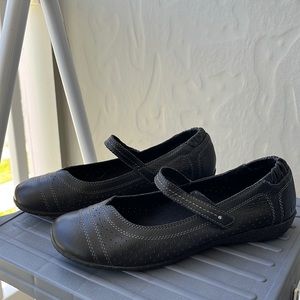 Taos Transit Mary Jane Black Leather US 8 EU 39